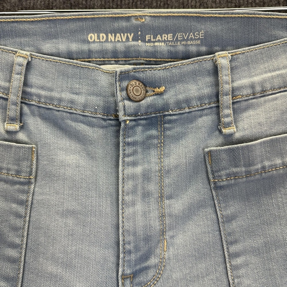 Old Navy Jeans Womens 16 Regular Light Wash Flare Crop Mid Rise Stretch Denim - Picture 3 of 14